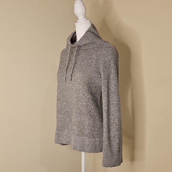 Ann Taylor Wool Blend Funnel Neck Gray Sweater Sz M - Picture 3 of 8